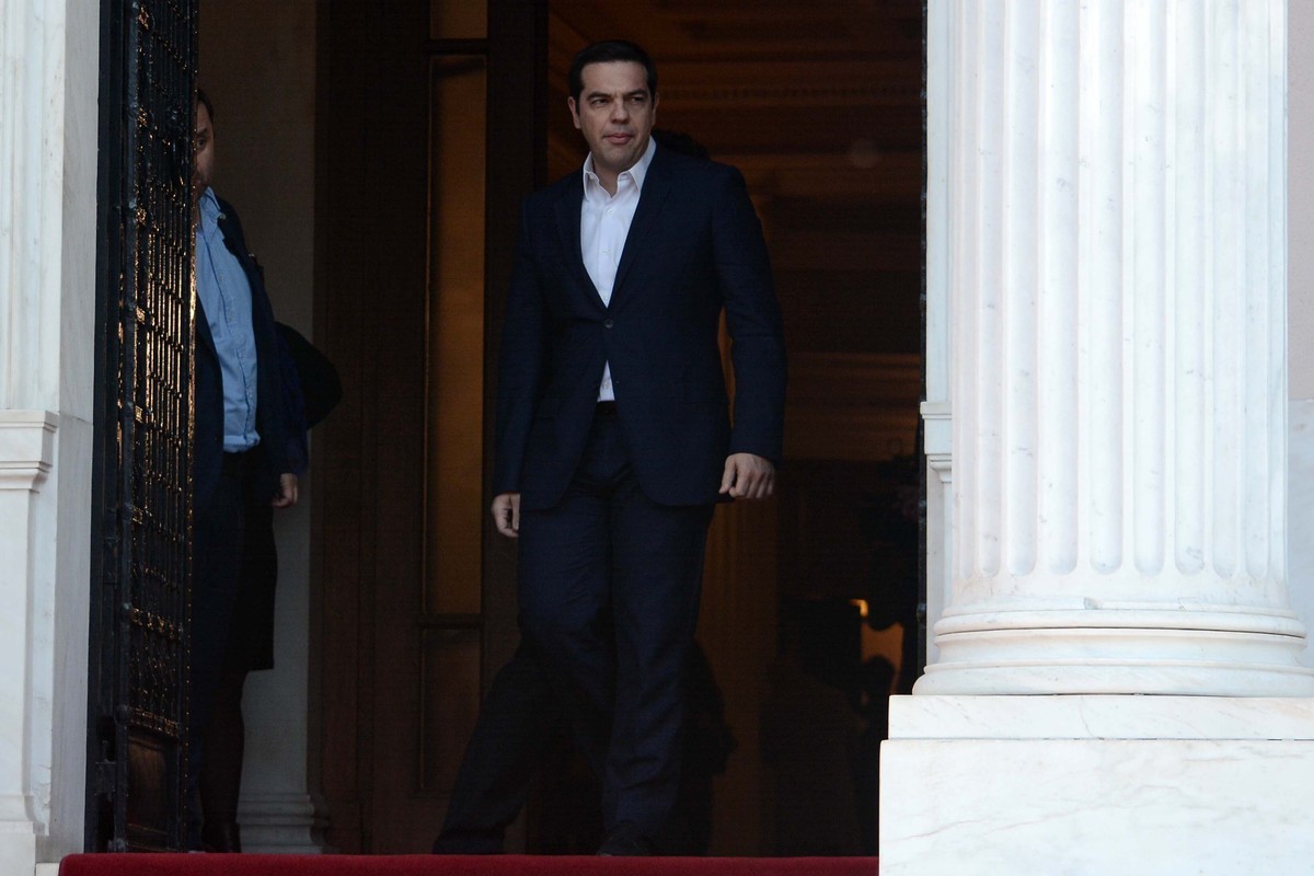 Πριν τις 15 Γενάρη το ασφαλιστικό και μετά οι αγρότες