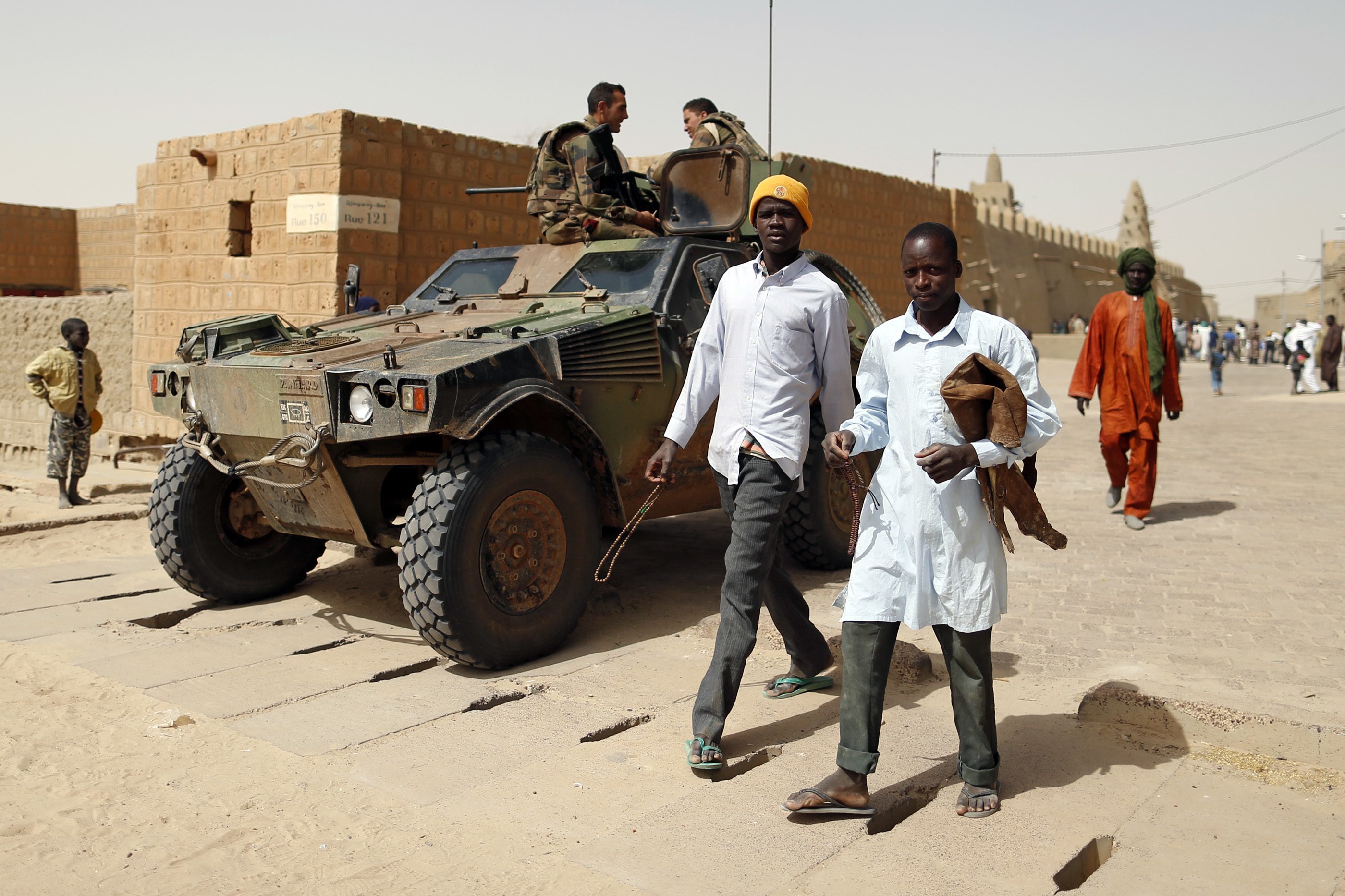 Μέχρι τον Απρίλιο θα έχει ολοκληρωθεί η επιχείρηση του γαλλικού στρατού στο Μάλι