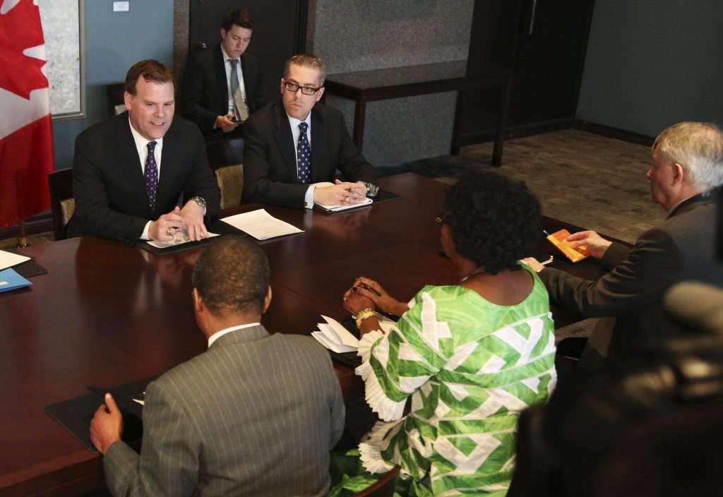 Εγκαταλείπουν το Μάλι οι Καναδοί διπλωμάτες