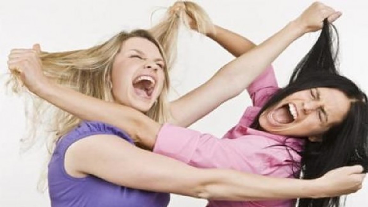 Χαμός σε νηπιαγωγείο! Δασκάλα και μητέρα αντάλλαξαν “γαλλικά” και σφαλιάρες