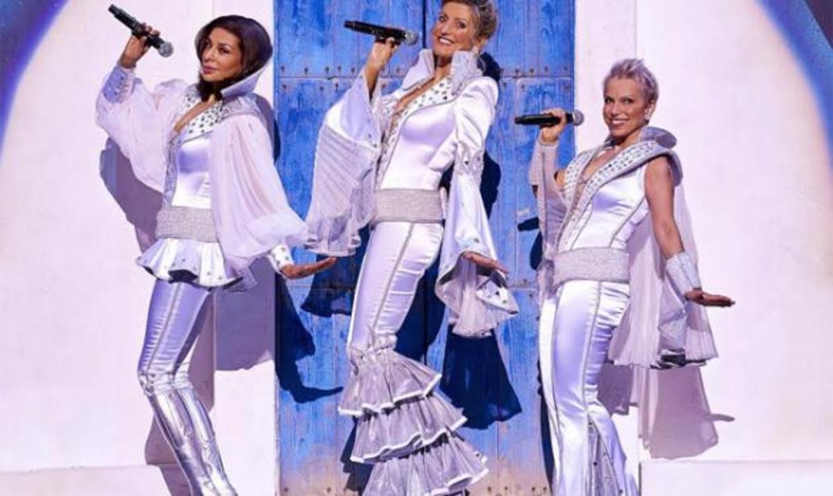 Οι πρωταγωνιστές του “Mamma mia” στην εκπομπή ”Tatiana Live” – Βίντεο