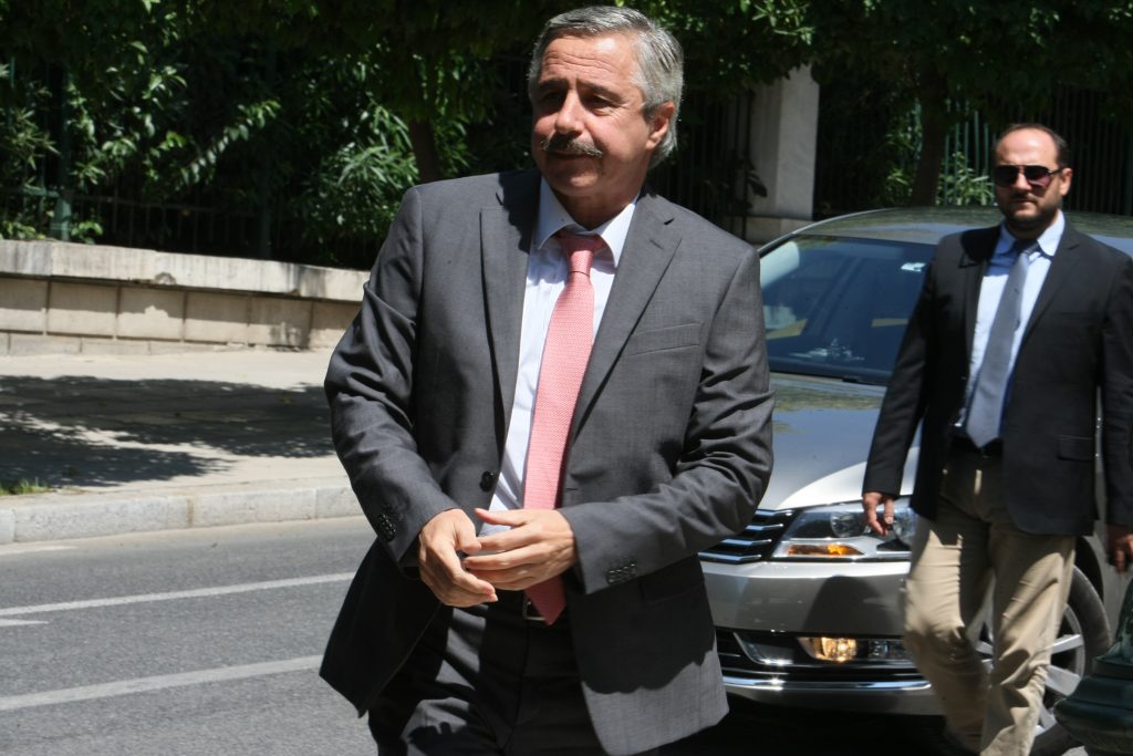 Έκκληση Μανιάτη για να ψηφιστεί η διάταξη για τη χωροθέτηση αποτεφρωτήρων