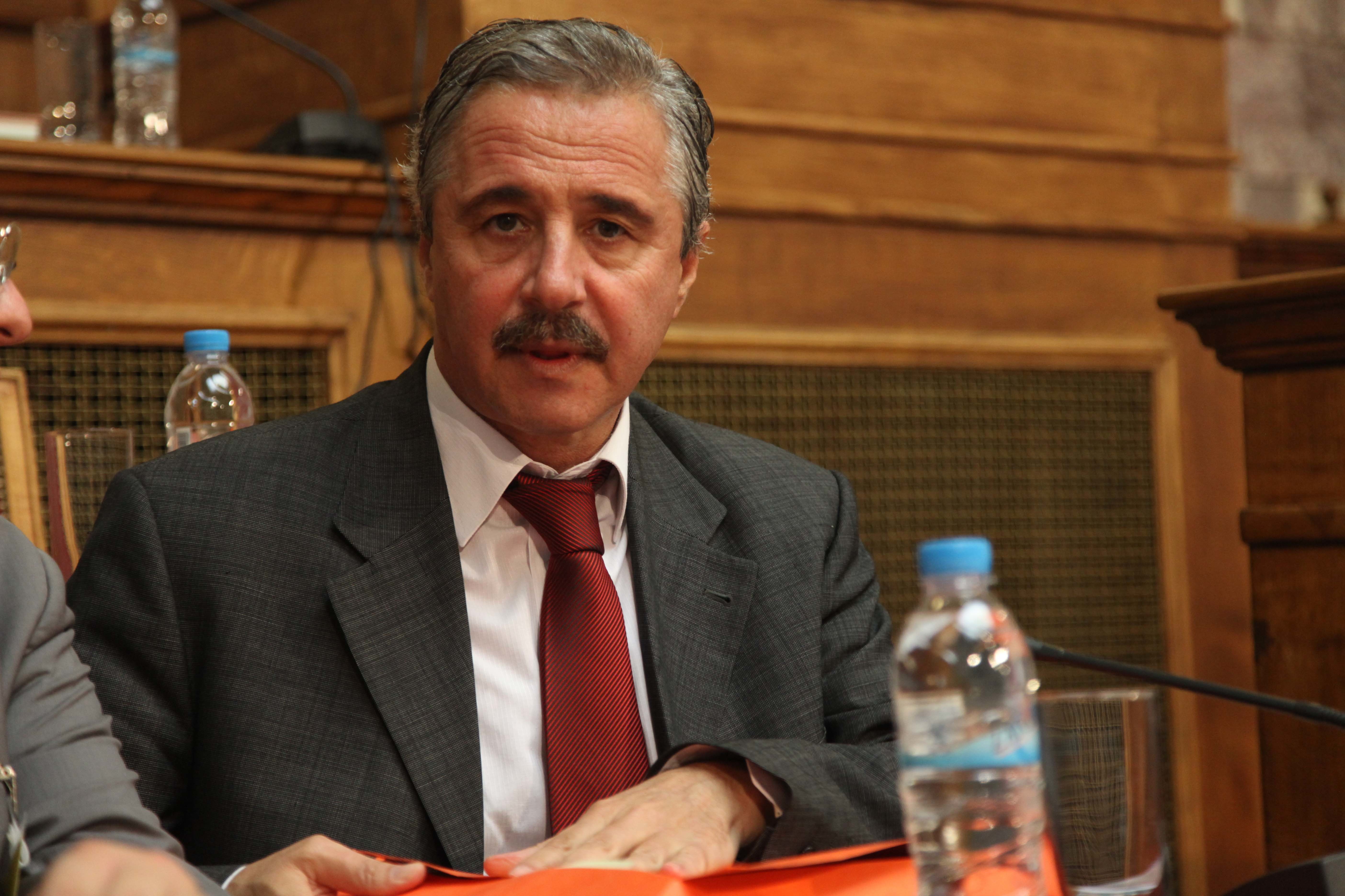 Μανιάτης κατά ΣΥΡΙΖΑ: Εμφυλιοπολεμική η ρητορική σας