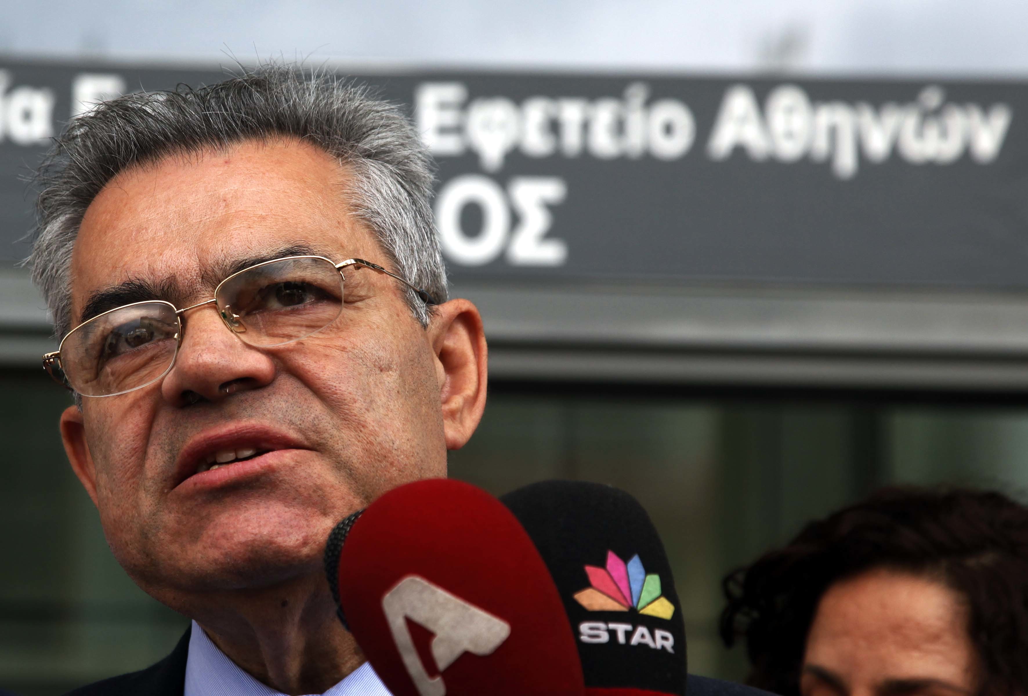 Κίνδυνος για παραγραφή των πιθανών ποινικών ευθυνών του Τ. Μαντέλη για τη Siemens
