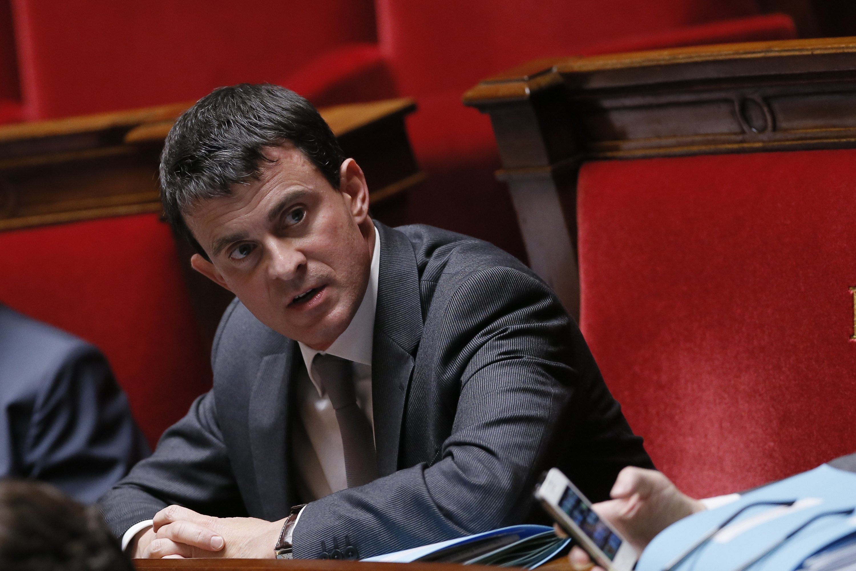 Άγριο “κράξιμο” στον Γάλλο ΥΠΕΞ, μετά τη σύλληψη και απέλαση μαθήτριας Ρομά
