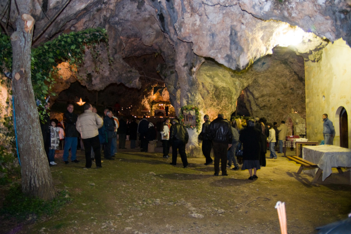 Η Φάτνη στο σπήλαιο της Μαραθοκεφάλας ΦΩΤΟ EUROKINISSI