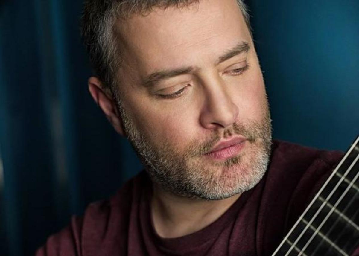 Μεγάλος μας κιθαρίστας καταγγέλλει χυδαία εξύβριση : “Είσαι αλήτης! Είσαι σκυλάς! Θα σε γα@@@ αλήτη”!