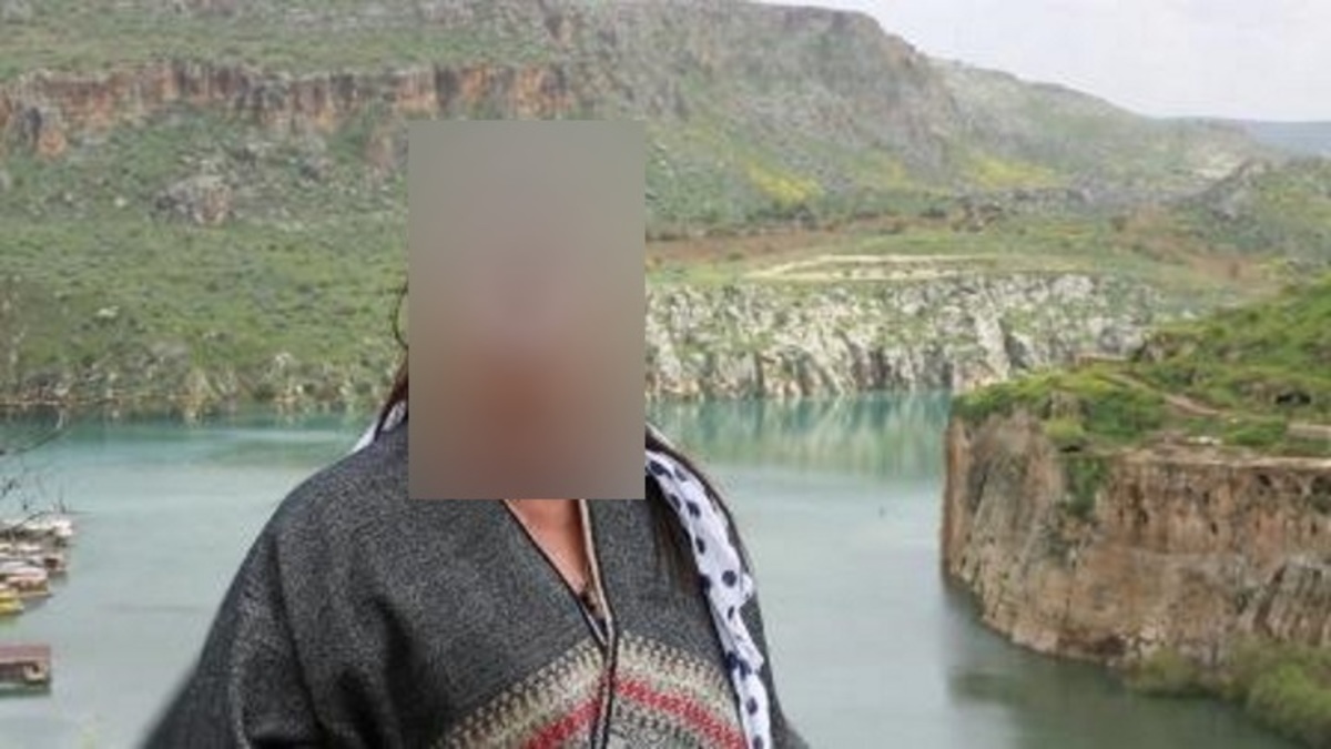 «Δύσκολο να στεριώσει νύφη δίπλα μου»