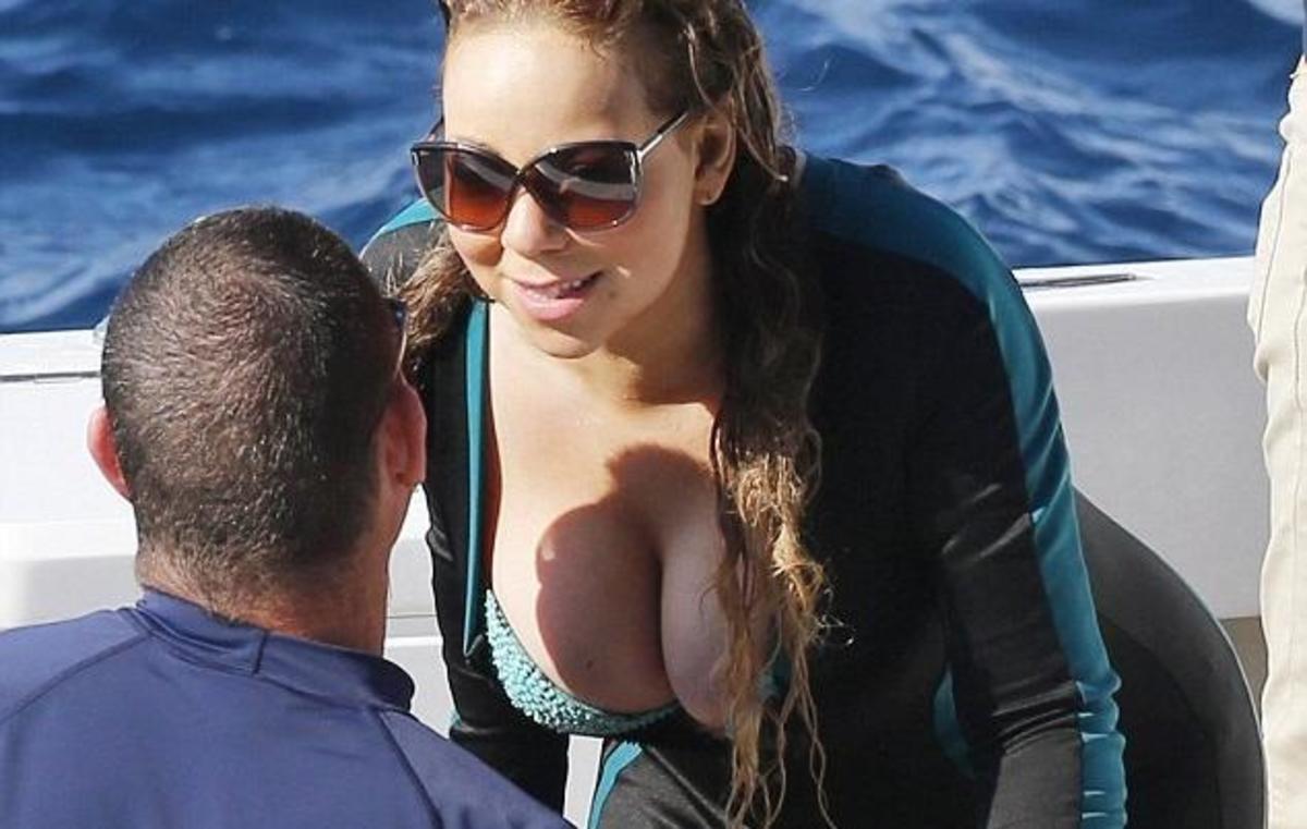 Μας τα έδειξε όλα η Mariah Carey! Της έφυγε το μαγιό!