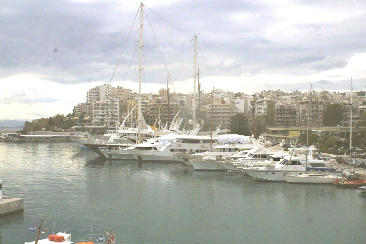 Νεκρός 20χρονος στην Μαρίνα Ζέας!