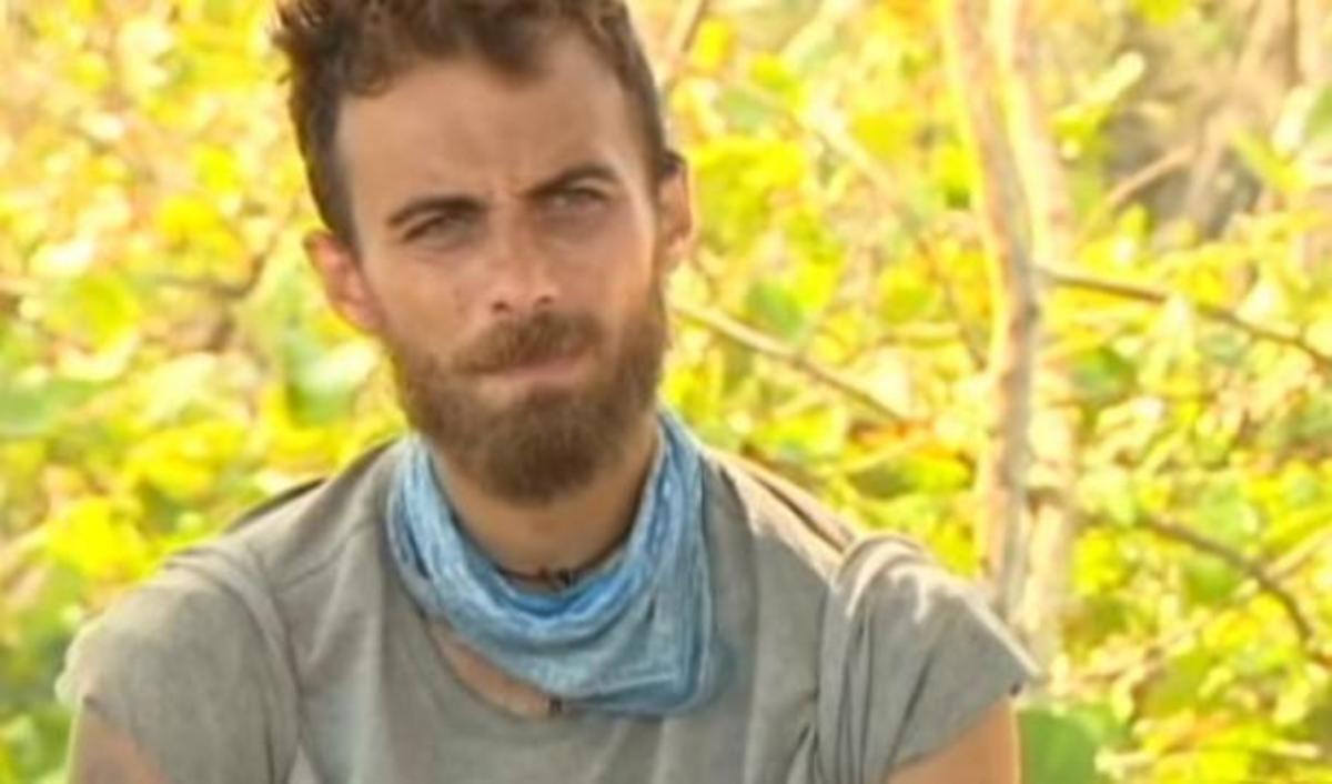 Survivor: Όταν ο Μάριος έκανε πασαρέλα στην Πρέβεζα [vid]