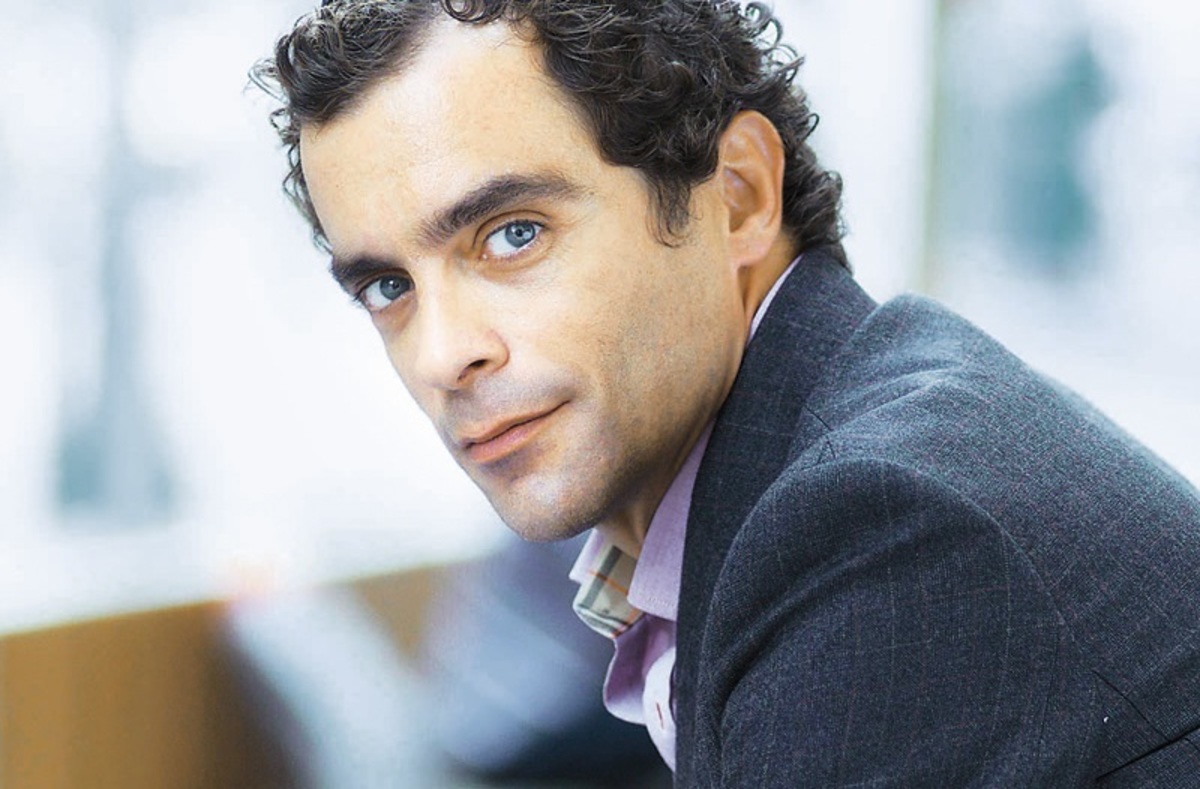 Ο Κωνσταντίνος Μαρκουλάκης ποζάρει με τη μαμά του! ΦΩΤΟ