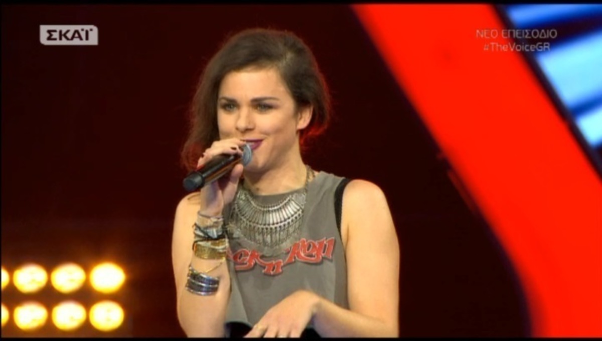 The Voice: Η αδερφή του Άκη Παναγιωτίδη στη σκηνή! Πέρασε στα battles;