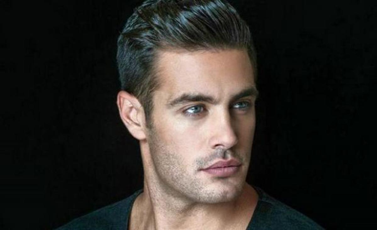 Κώστας Μαρτάκης και επισήμως στο Epsilon