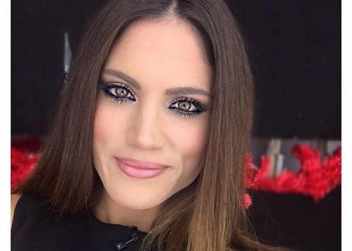 Η Μαίρη Συνατσάκη έβαψε τα μαλλιά της μπλε! Φωτό