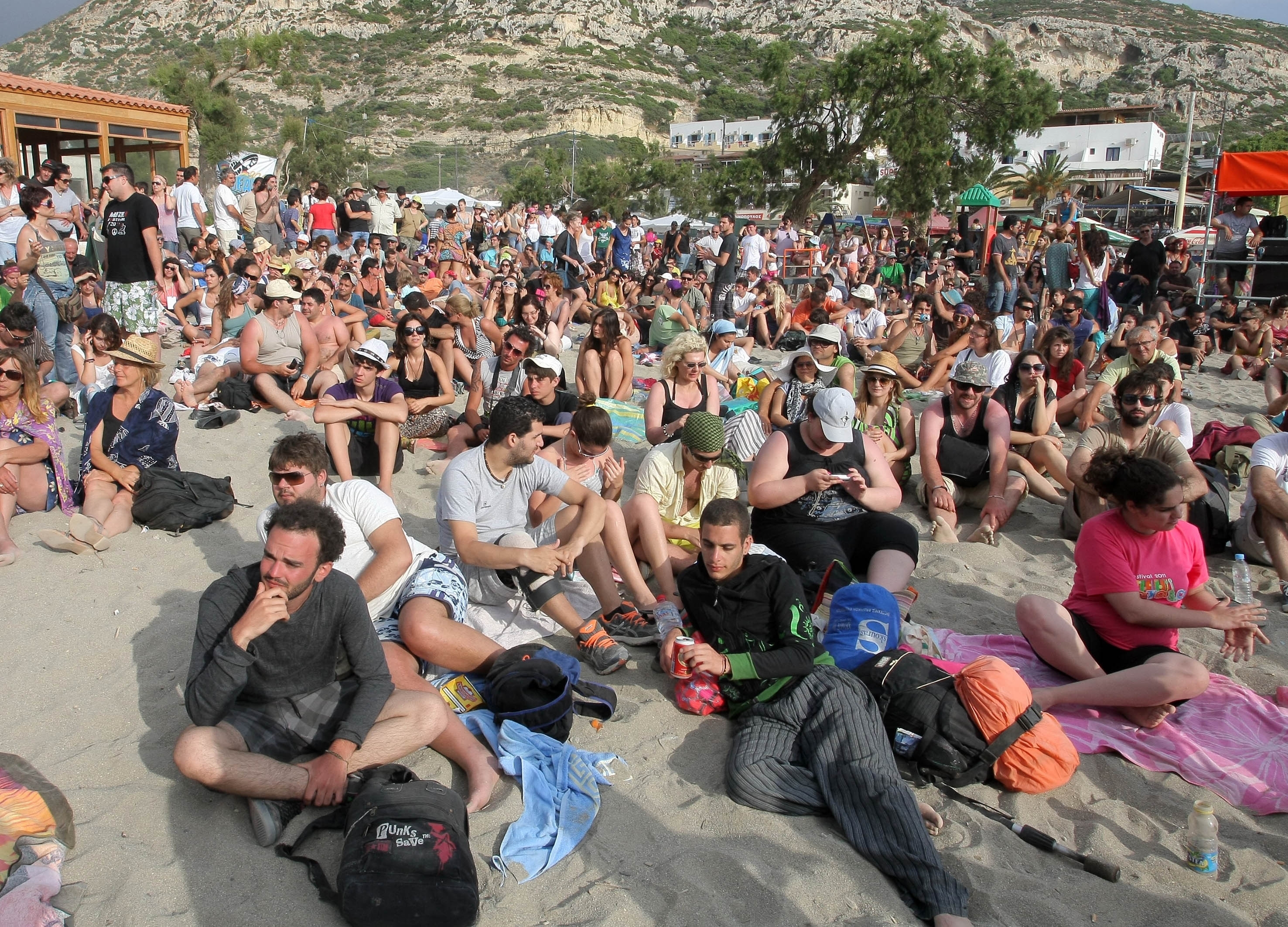 To Matala Festival ρίχνει αυλαία απόψε με beach party!