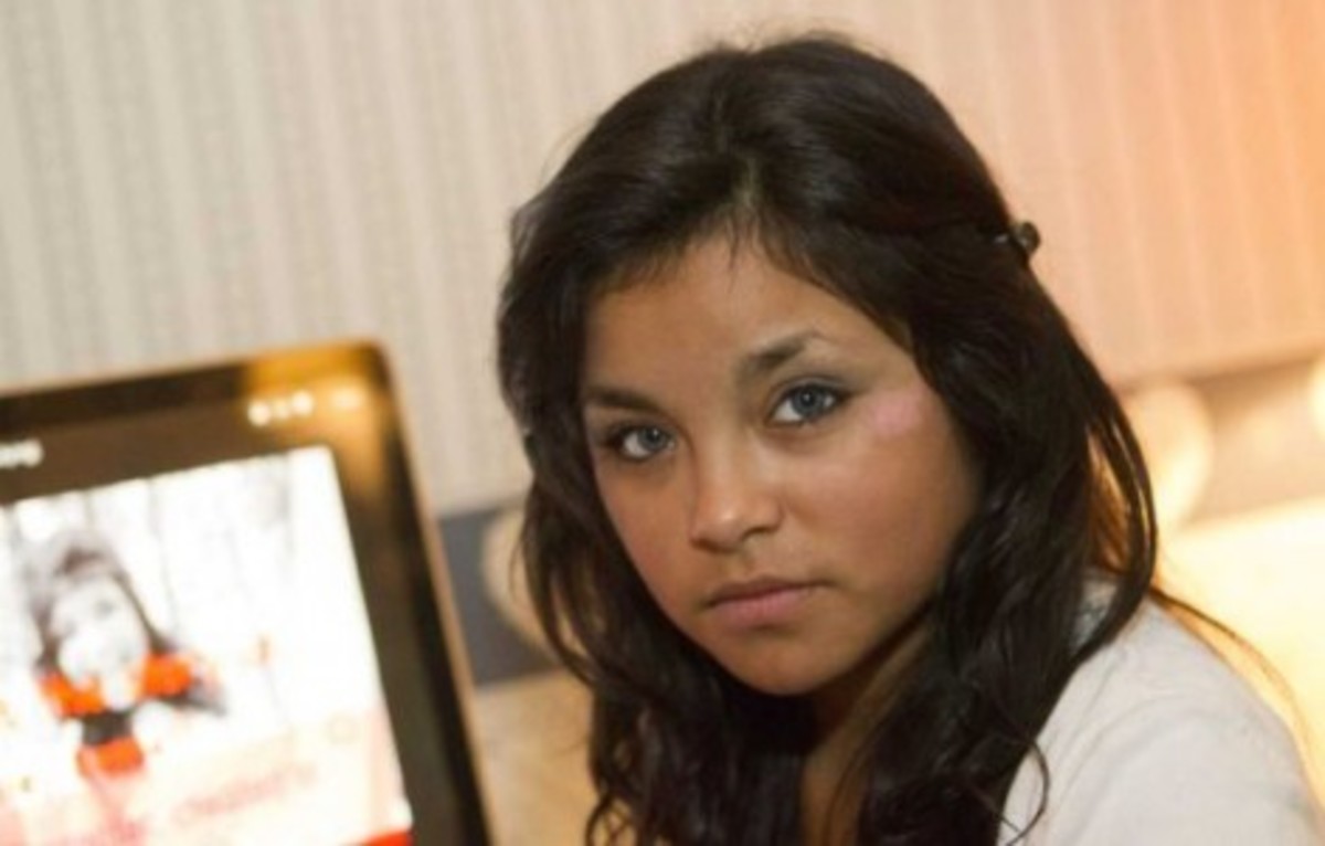 Σοκ με 15χρονη μαθήτρια που προσποιήθηκε την αυτοκτονία της στο Facebook