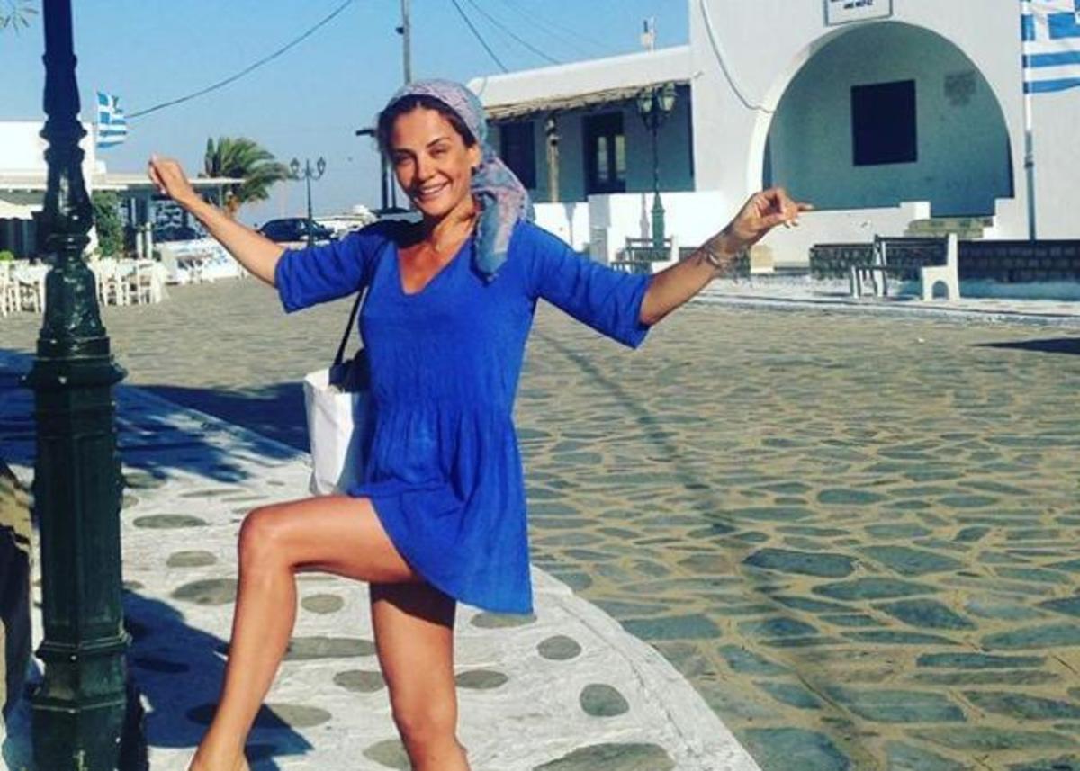 Η σέξι  Δήμητρα Ματσούκα, έκανε το πρώτο της μπάνιο στη θάλασσα! Φωτό