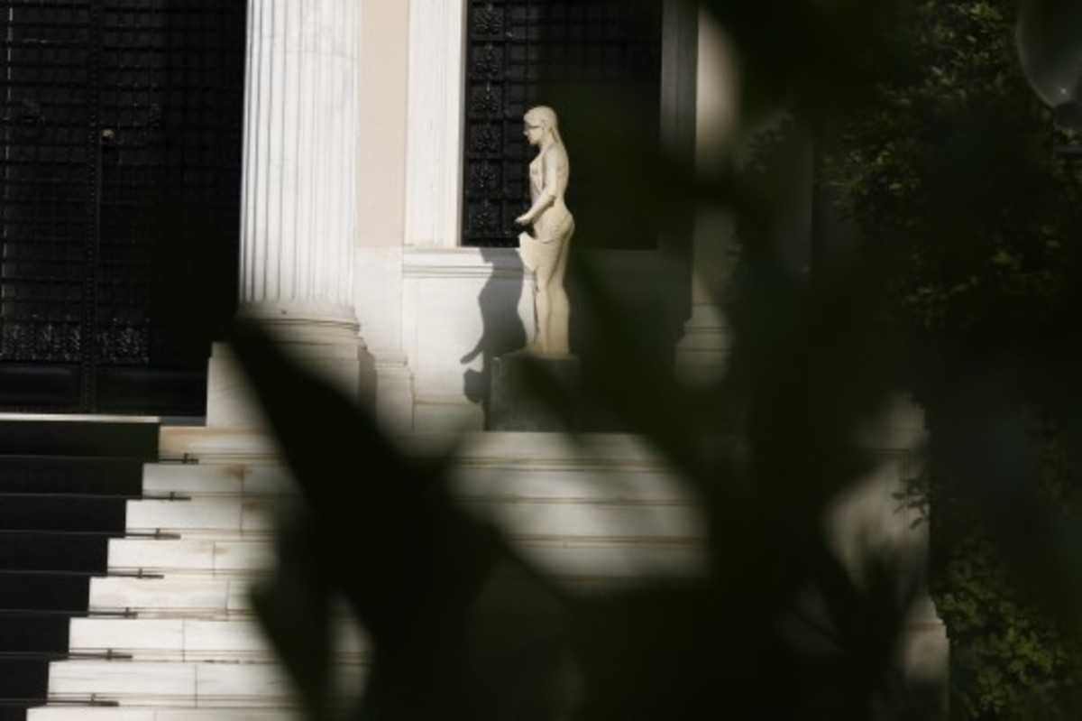 Στην αντεπίθεση η κυβέρνηση για το μεταναστευτικό – Πρωταγωνίστρια στη δημαγωγία η ΝΔ