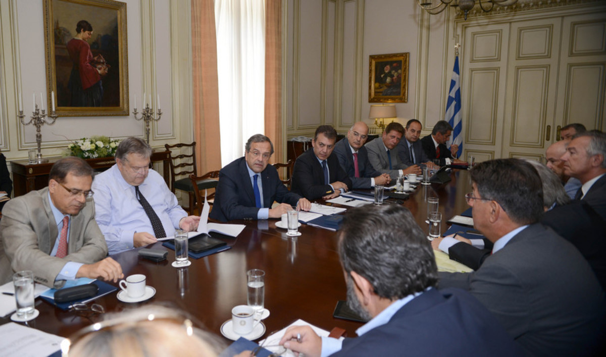 Έρχεται το λευκό μητρώο επιχειρήσεων και το ερωτηματολόγιο για τις εργασιακές ανάγκες