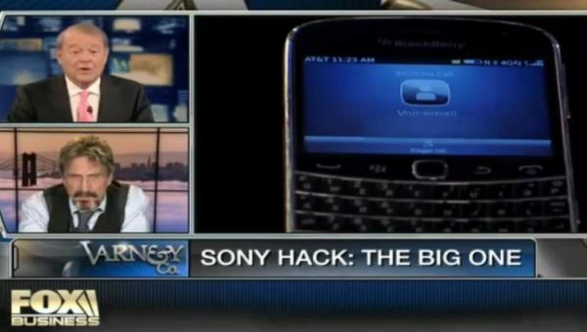 Παραβίασε το κινητό του παρουσιαστή κατά τη διάρκεια της εκπομπής