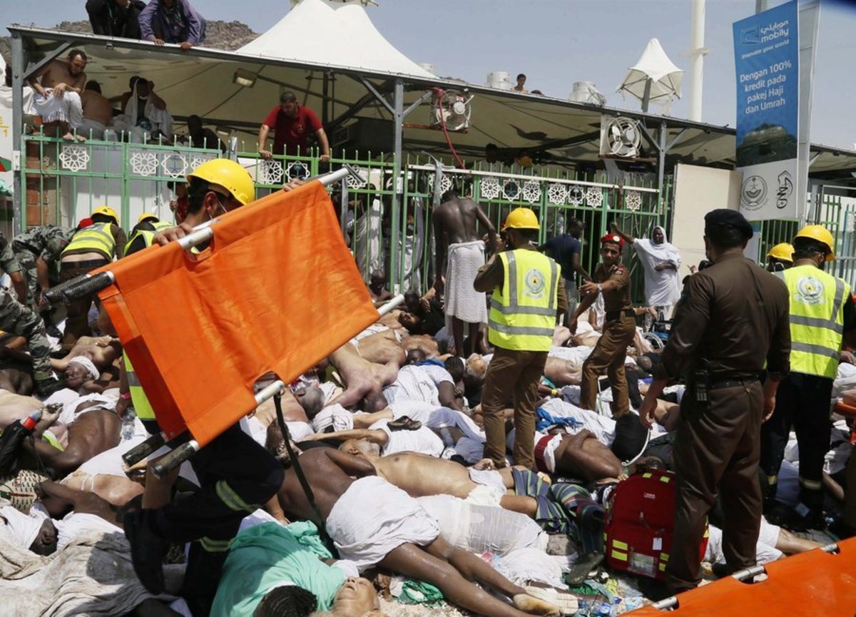 Θρήνος στη Μέκκα: Πάνω από 700 πιστοί ποδοπατήθηκαν μέχρι θανάτου