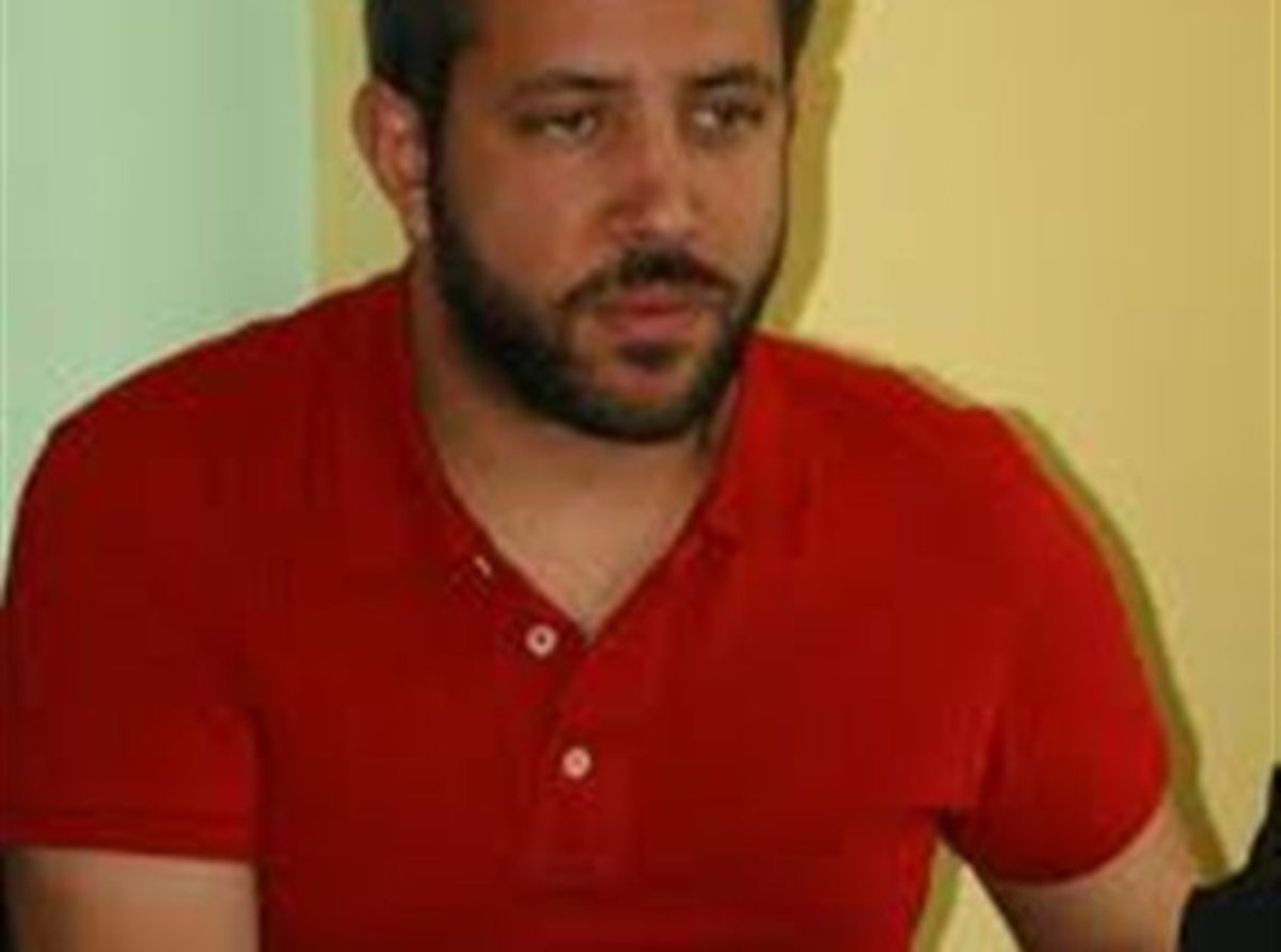 Επεισόδια στο Πανθεσσαλικό- Τον αναίτιο ξυλοδαρμό του από τα ΜΑΤ καταγγέλλει ο βουλευτής του ΣΥΡΙΖΑ Μεϊκόπουλος