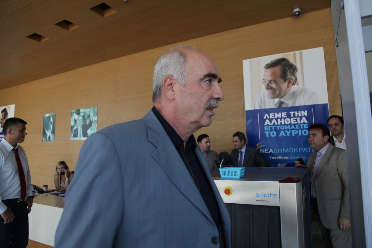 Δημοψήφισμα 2015: Έτσι έγινε Πρόεδρος της ΝΔ ο Μεϊμαράκης