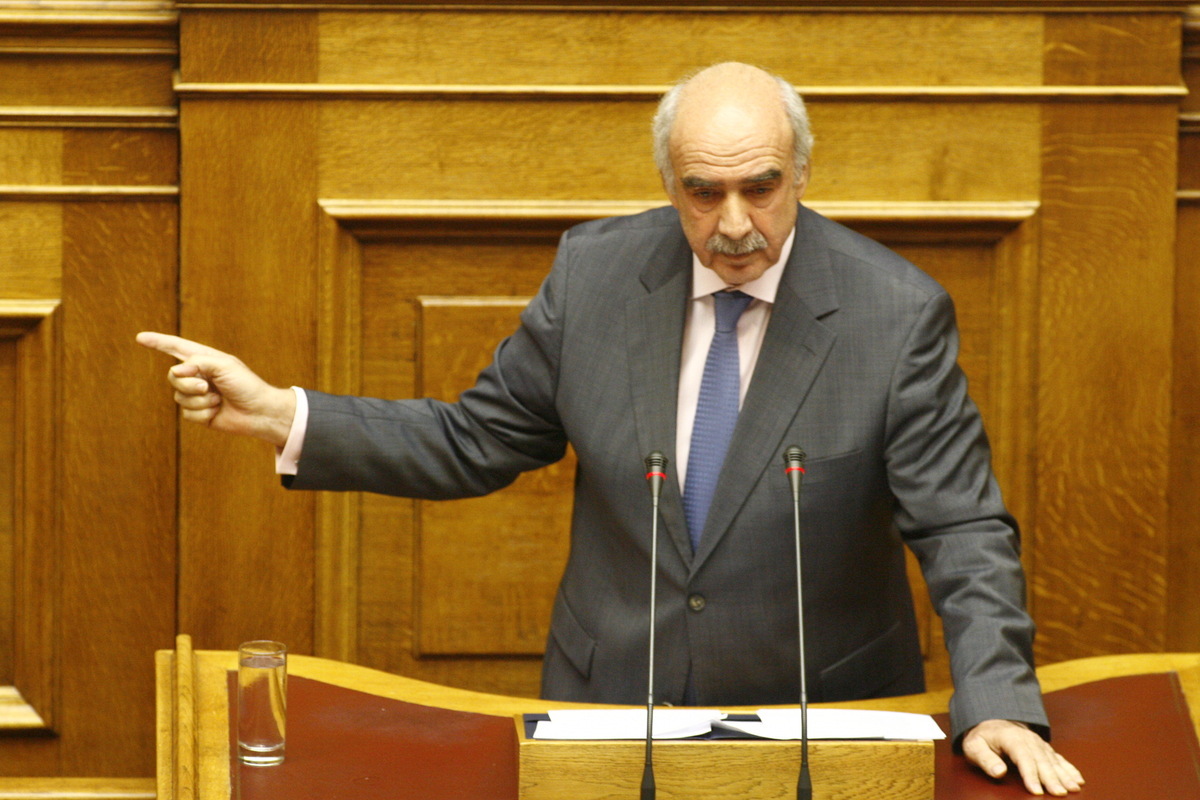 Βουλή LIVE – Μεϊμαράκης: Είχατε πολύ ευνοϊκότερη μεταχείριση από τους ξένους απ’ ότι εμείς