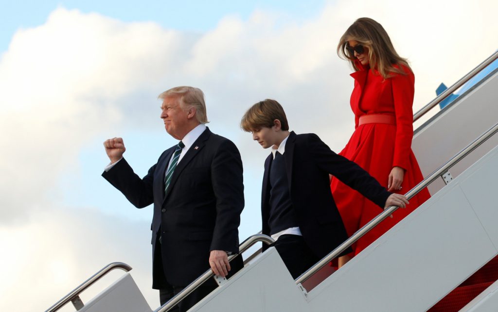 Melania go home! Μάζεψαν υπογραφές για να την διώξουν από τη Νεα Υόρκη!