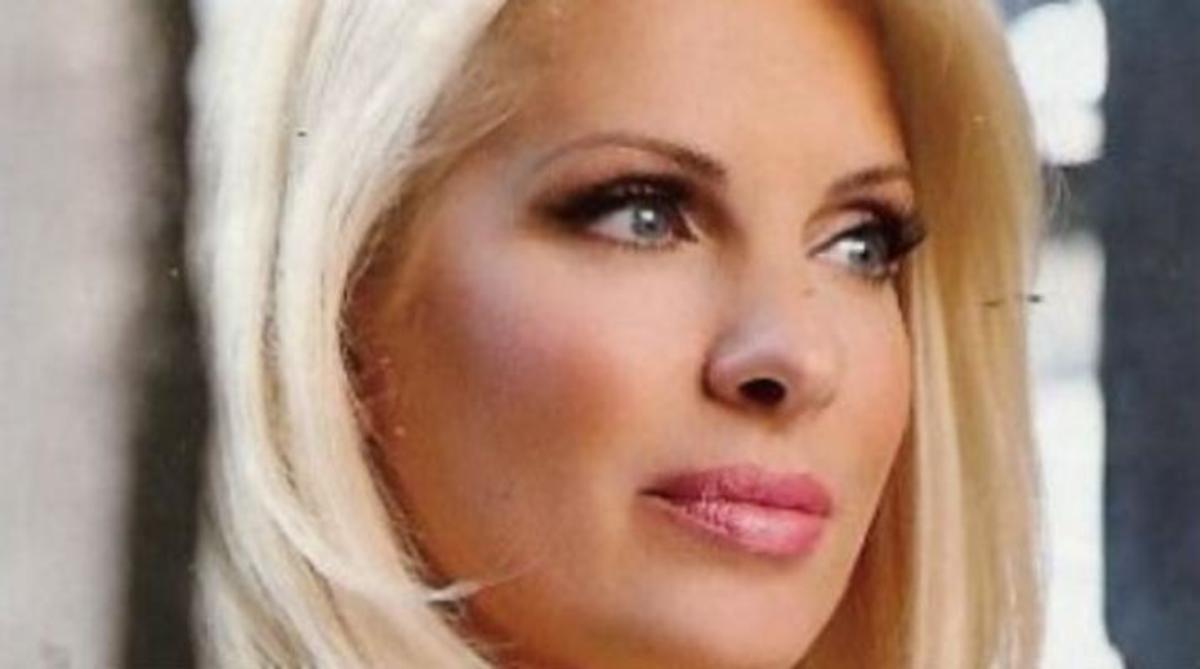 Ποδαρικό στο Νίκο Μουτσινά θα κάνει απόψε η Ελένη Μενεγάκη!