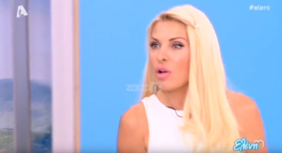 Ελένη Μενεγάκη: «Μου έδωσαν αγκαλιά τον αδελφό μου και «λύγισε» το χέρι μου, ήμουν…»