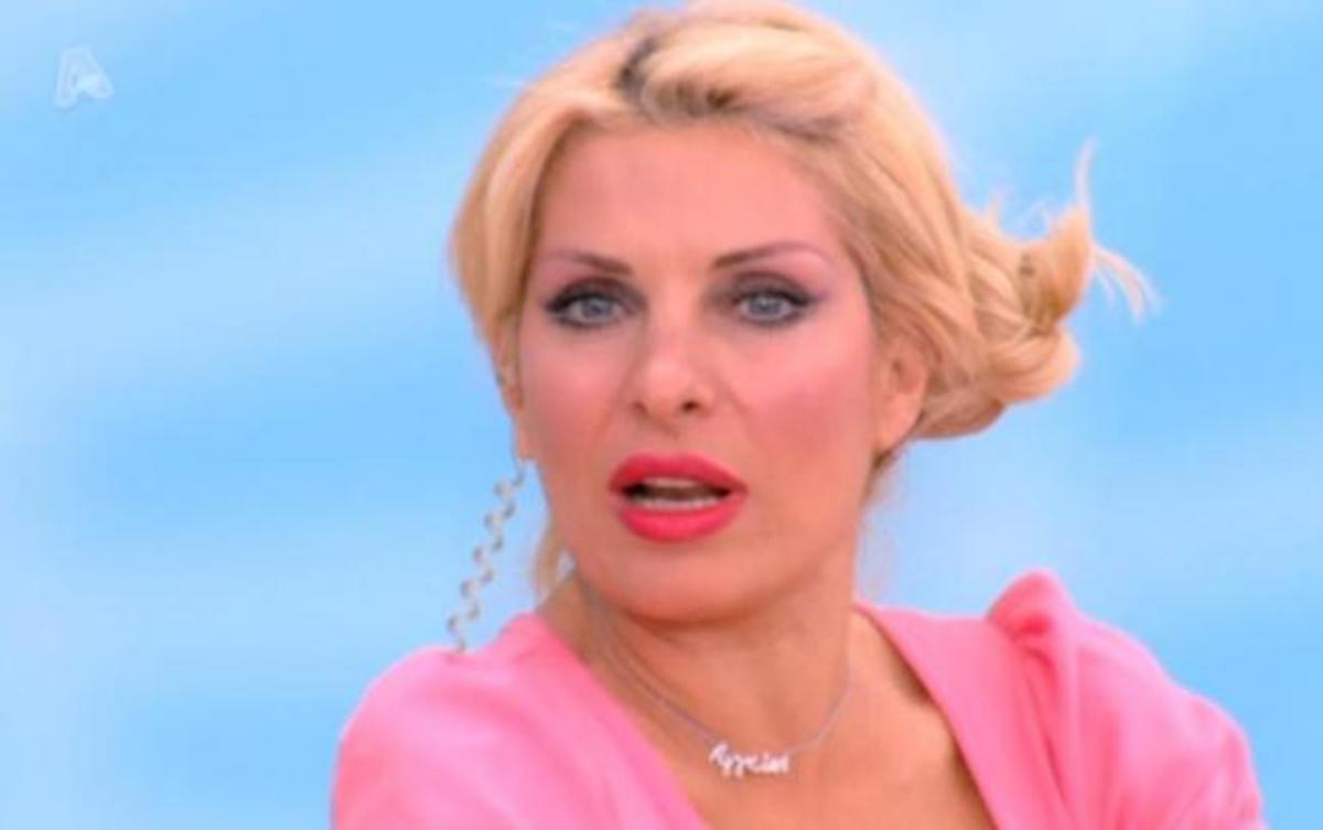 Tι συγκλόνισε την Ελένη Μενεγάκη; “Μου σηκώθηκε η τρίχα που δεν έχω…”!