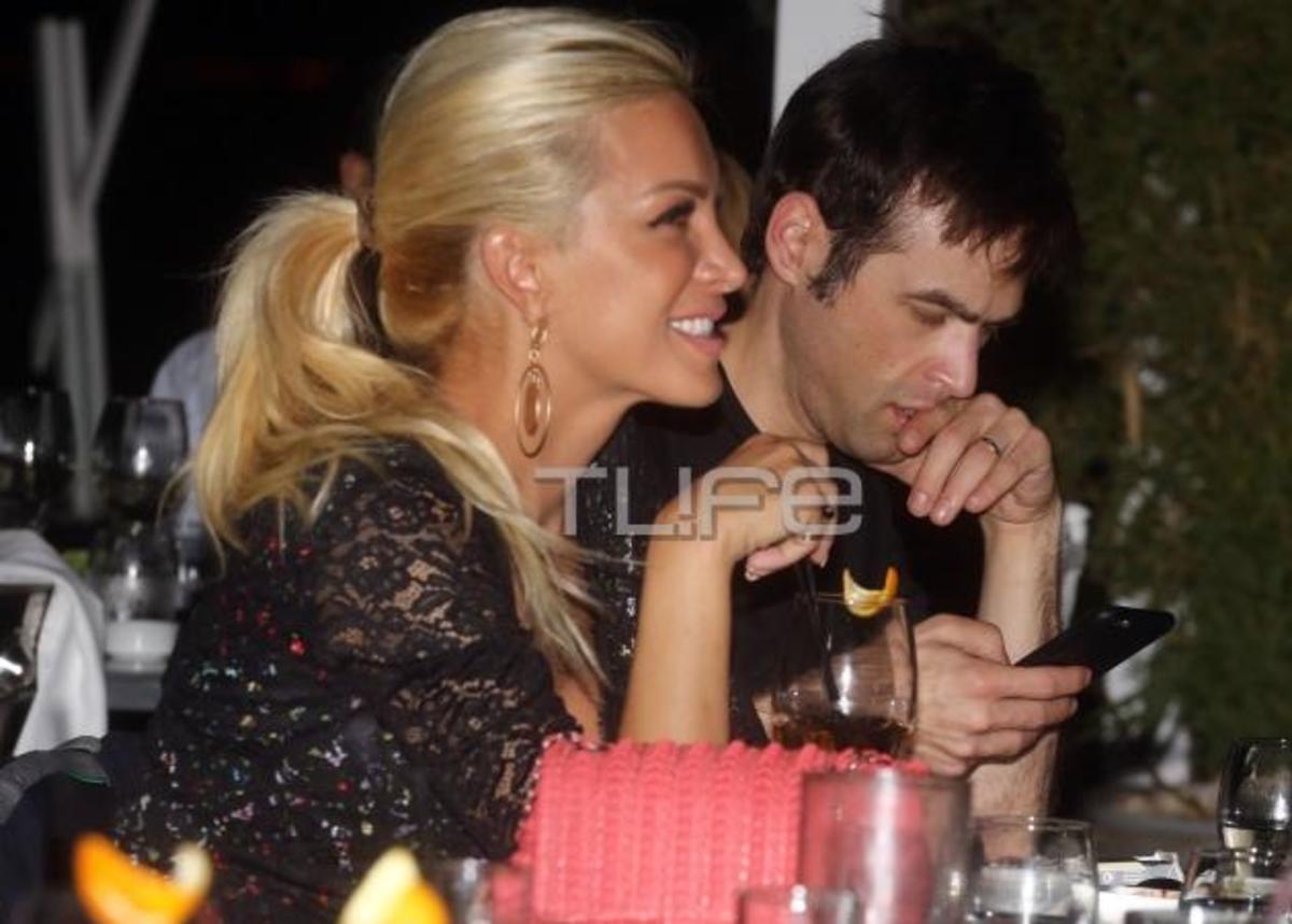 Kατερίνα Καινούργιου – Μένιος Φουρθιώτης: Γιόρτασαν τη συνεργασία τους με ένα δείπνο! Φωτογραφίες