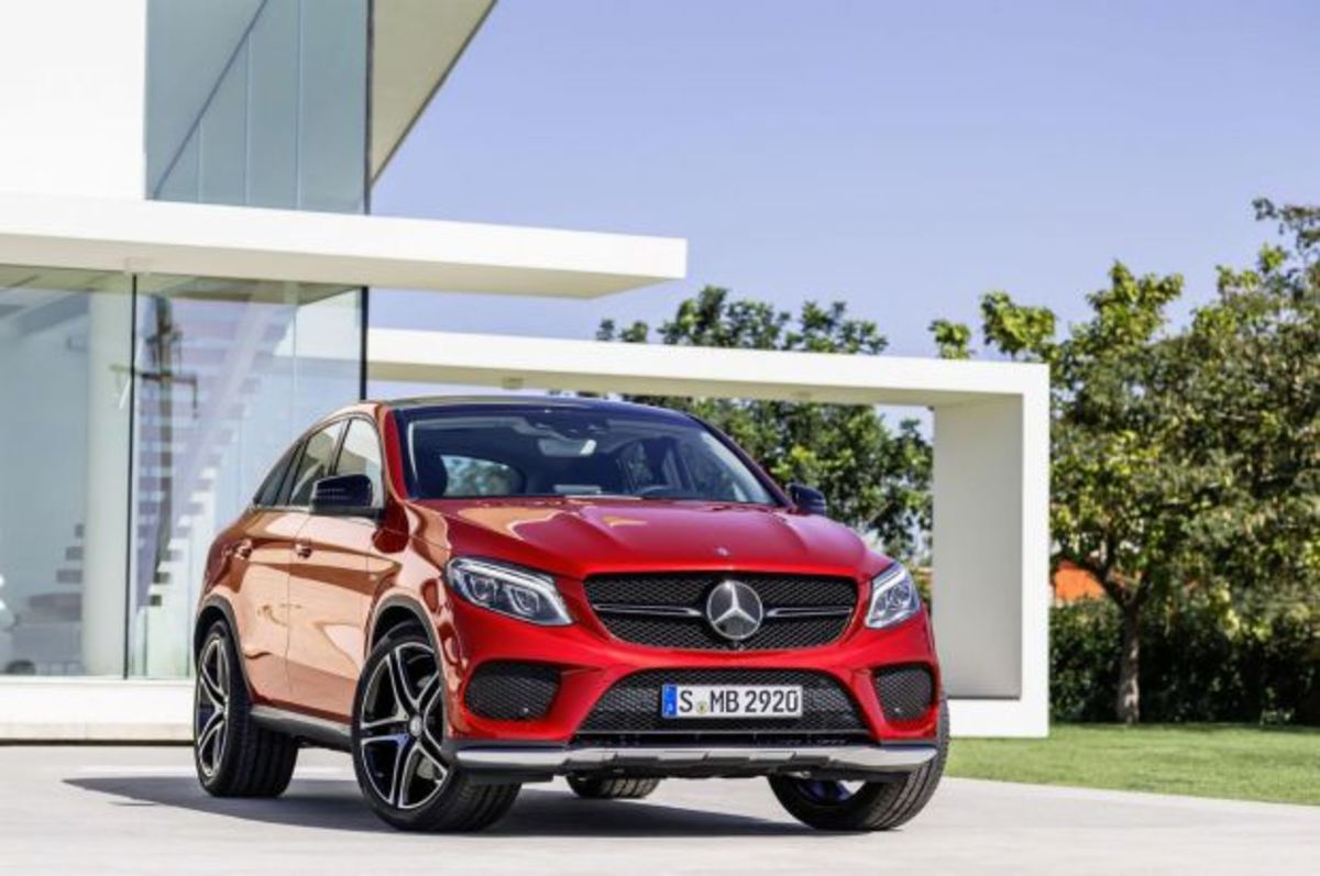 Νέα Mercedes-Benz GLE Coupé: Ο πιο άμεσος ανταγωνιστής της BMW X6 (VIDEOS)