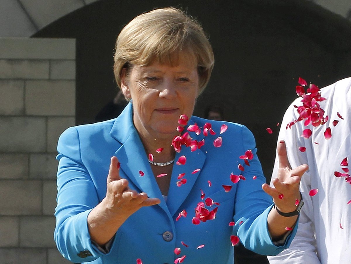 Handelsblatt: Οι γερμανοί δεν θέλουν να δοθεί το Νόμπελ Ειρήνης στη Μέρκελ