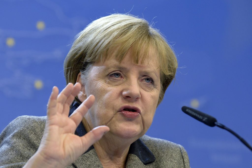 Γερμανία: “Μέρκελ όπως… Χίτλερ”, δήλωσε ο πρόεδρος της Ομοσπονδίας Ιατρών των Ασφαλιστικών Ταμείων