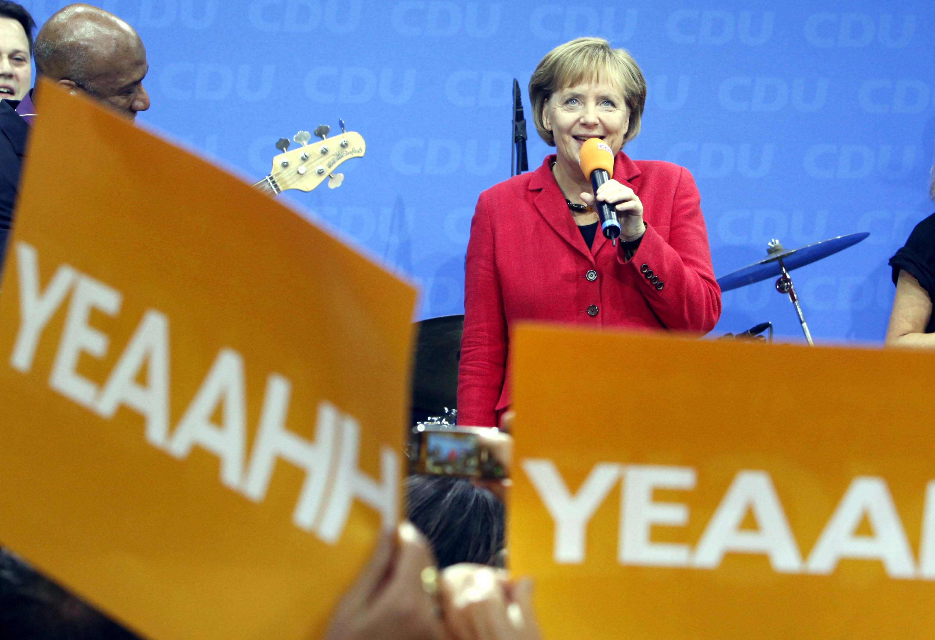 Γερμανία: “Λάθος καταλάβατε, η Μέρκελ δεν μίλησε ποτέ για κούρεμα στην Ελλάδα”