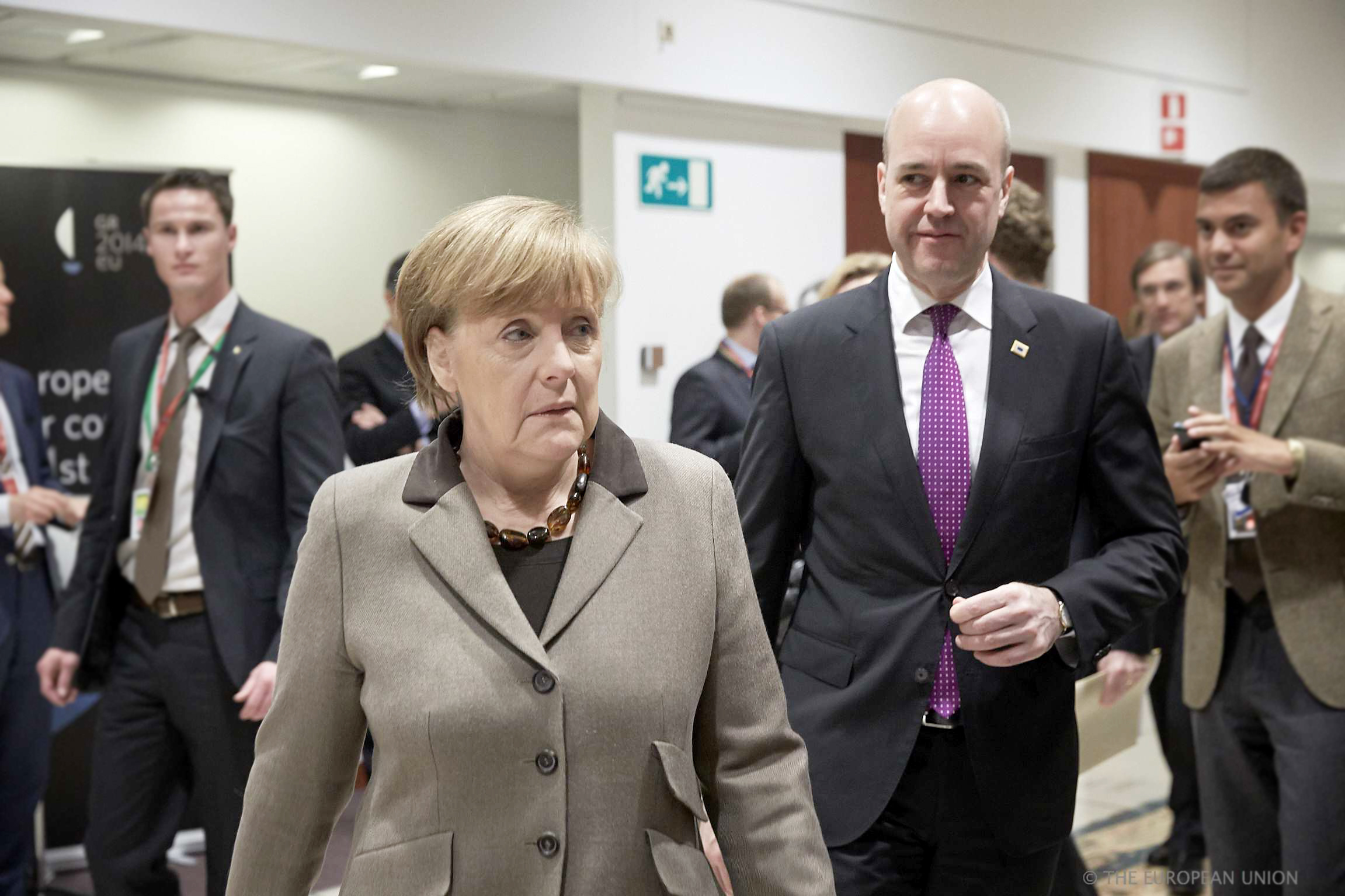 Η Γερμανία προσπαθεί να ηρεμήσει τη Ρωσία μετά τις δηλώσεις για τον Χίτλερ