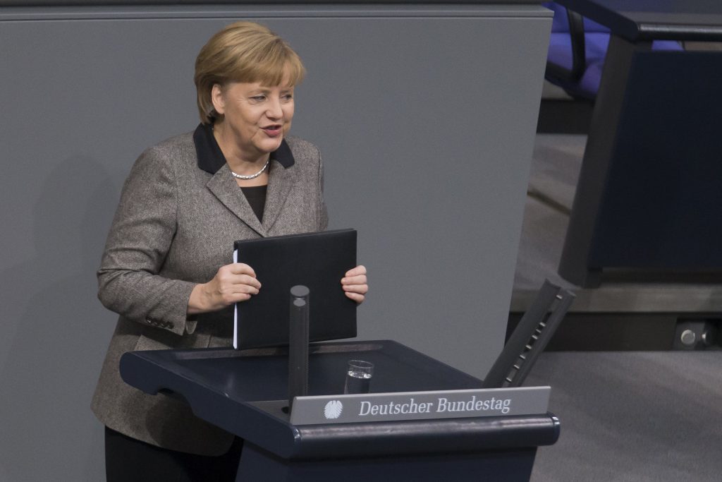 Νέα δημοσκόπηση δεν “δίνει” αυτοδυναμία στη Μέρκελ