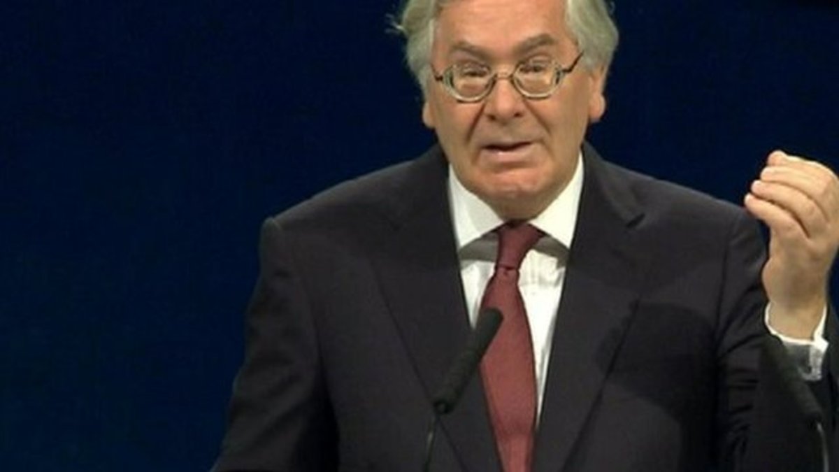 Πιέσεις να παραιτηθεί ο διοικητής της Τράπεζας της Αγγλίας λόγω Wikileaks