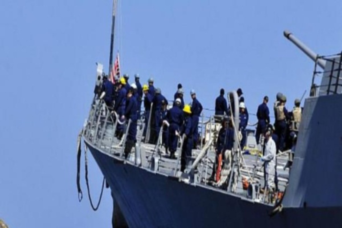 Κινητικότητα στην Σούδα – Ένα ακόμη αντιτορπιλικό των ΗΠΑ