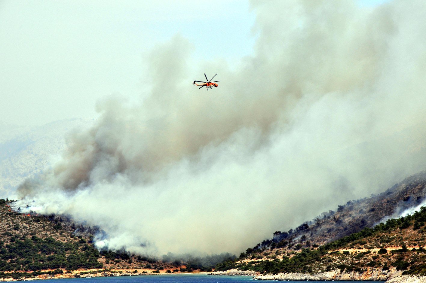 Νέα πύρινα μέτωπα σε Πελοπόννησο και Ζάκυνθο!