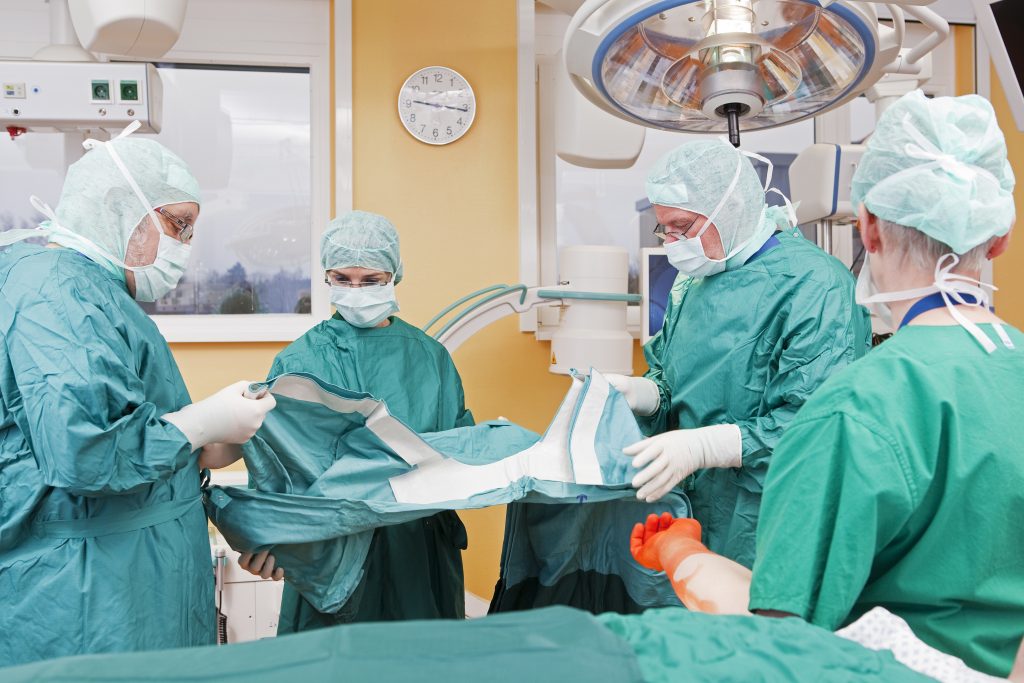 Iatropedia.gr: Εκτός ιδιωτικών χειρουργείων οι πανεπιστημιακοί