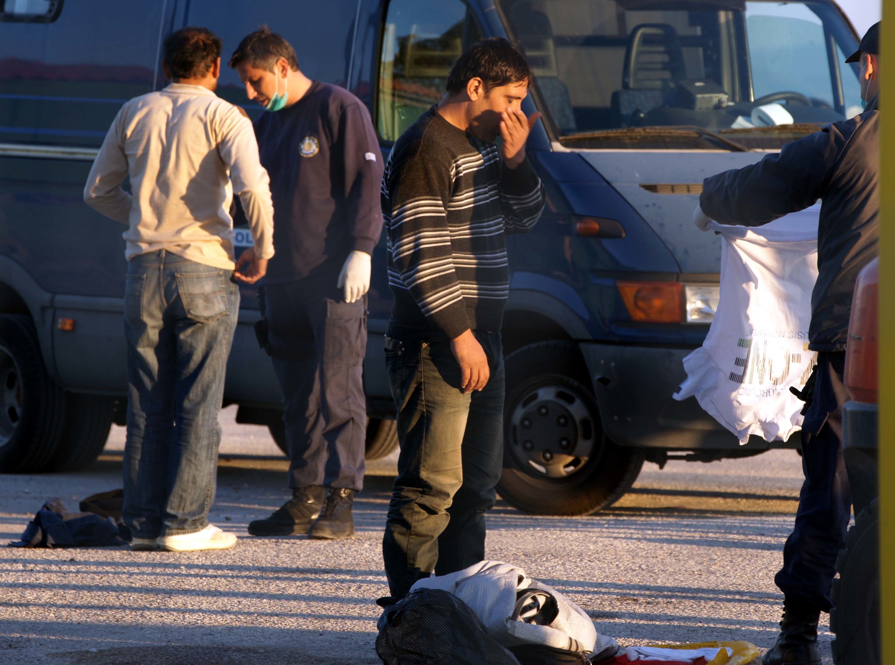 Να αναλάβουμε εμείς αφού η Ελλάδα δεν μπορεί”