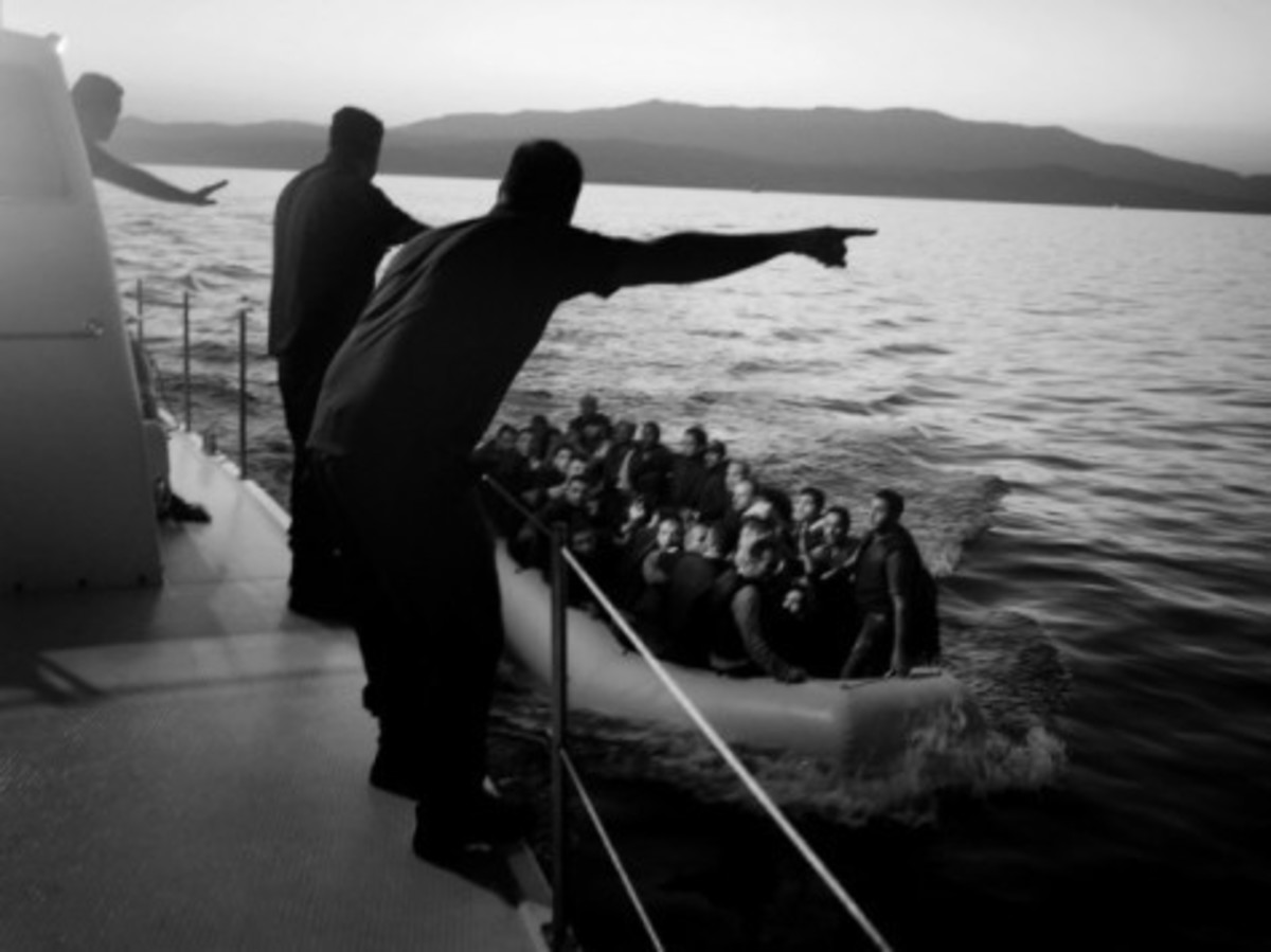 Ιταλία: Περισσότεροι από 1.300 μετανάστες αποβιβάστηκαν στη Σικελία