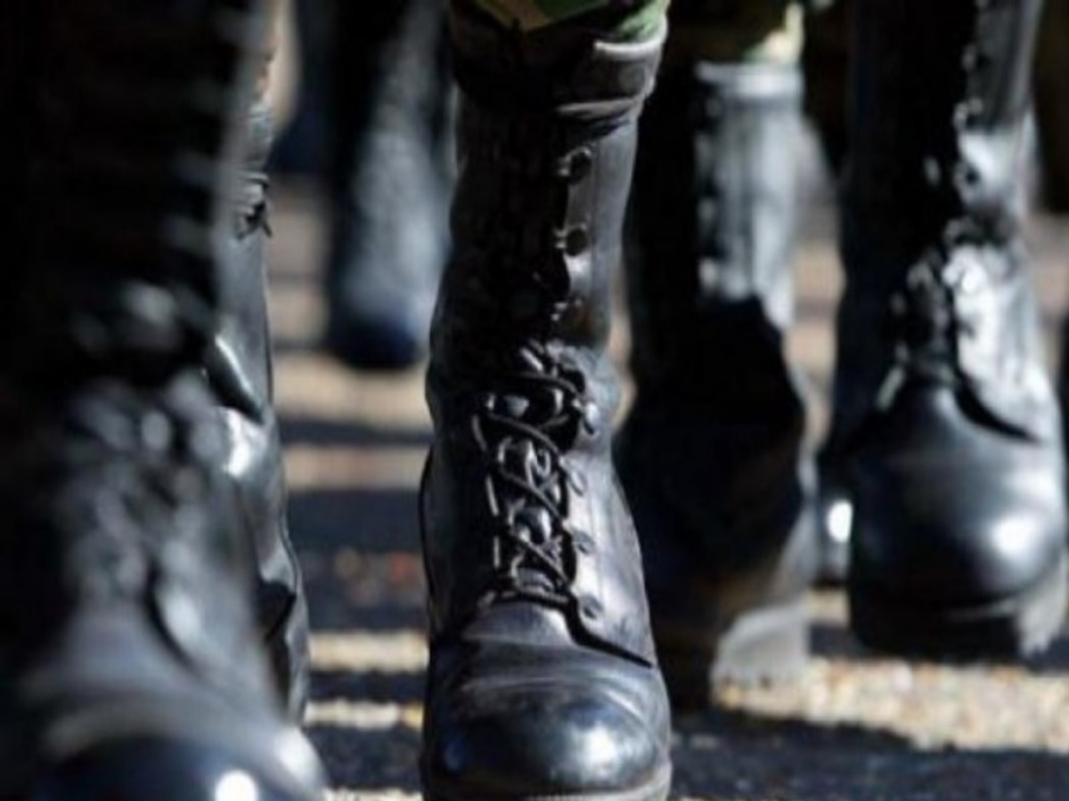 Μεταθέσεις στρατιωτών στην… Αθήνα – Τι λέει το ΓΕΣ