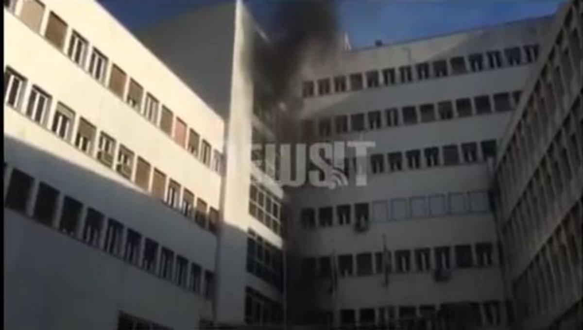 Φωτιά στο Νοσοκομείο Μεταξά