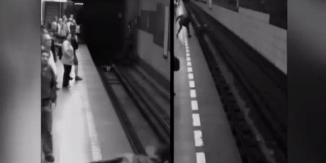 Έπεσε στις ράγες του μετρό και σώθηκε! (VIDEO)
