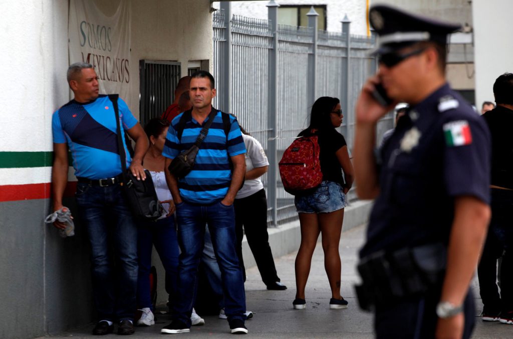 Άγνωστοι μπήκαν και γάζωσαν έντεκα μέλη μιας ολόκληρης οικογένειας